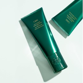 Oribe Curl Control Silkening Crème, 5 Fl Oz (Pack of 1)