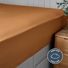 Silentnight Supersoft Terracotta Fitted Sheet - Cosy & Delicate Touch - Luxurious Easy Care Microfibre with Elasticated Corners - Stylish & Modern Mattress Fitted Sheet, King Bed, Orange Terracotta