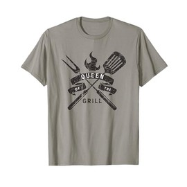 Womens Queen of the Grill - Grilling Master Quote T-Shirt