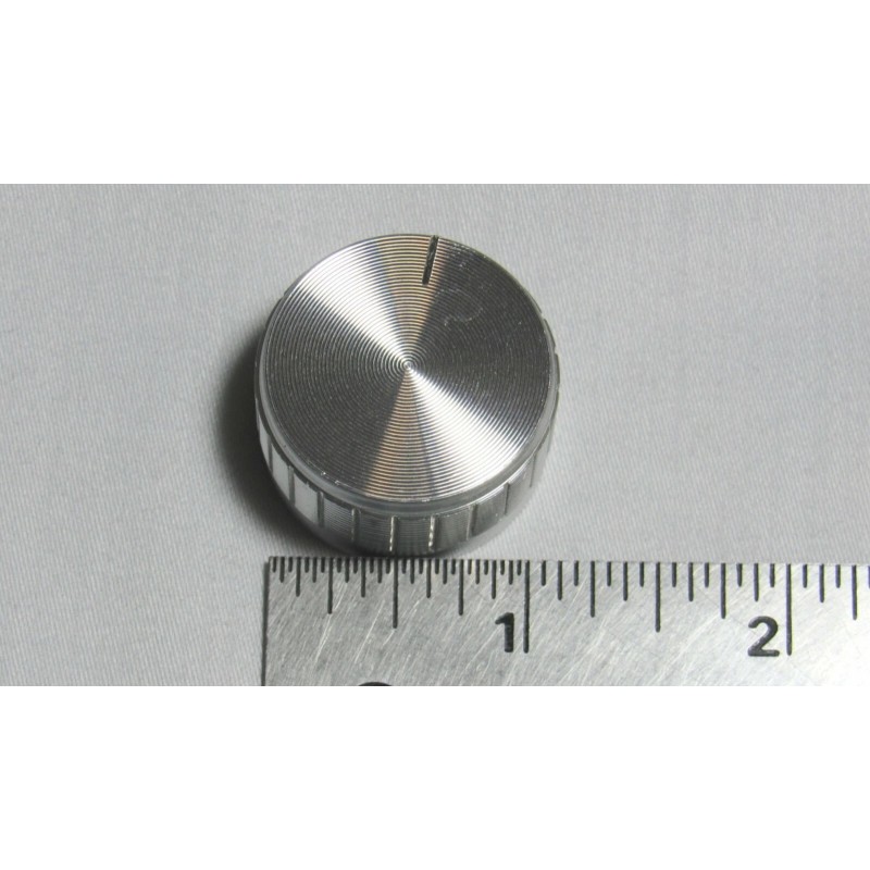 Russound Silver Knob & Almond Decora Wall Plate for 6mm