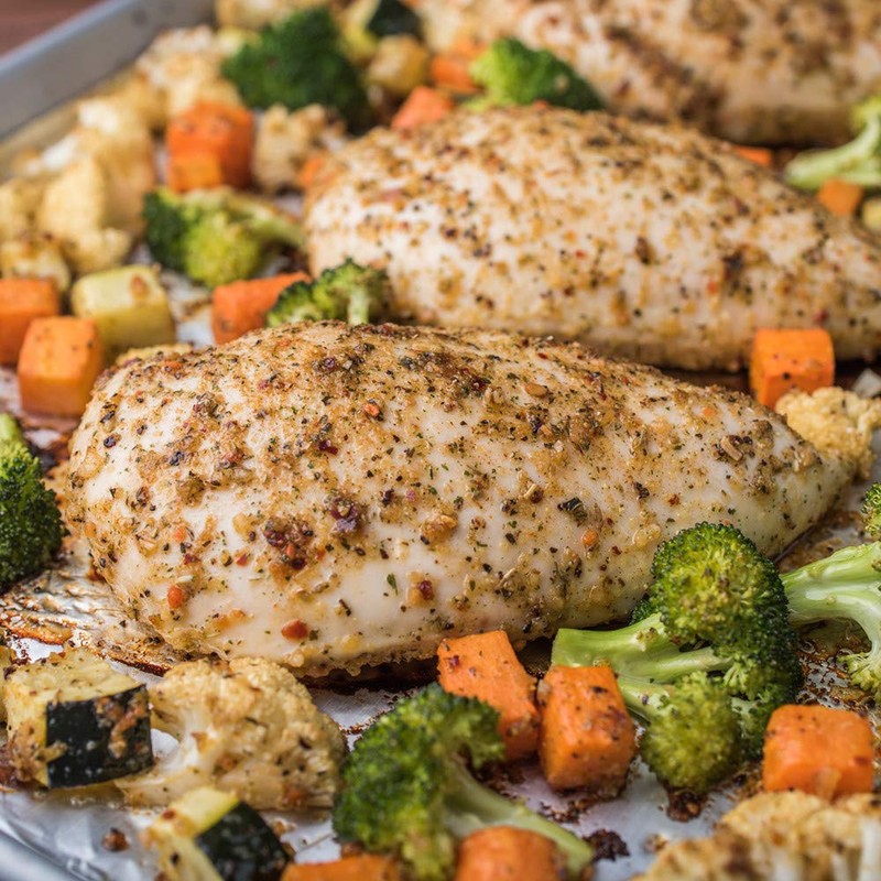 McCormick ONE Sheet Pan Farmer's Market Chicken & Vegetables Seasoning