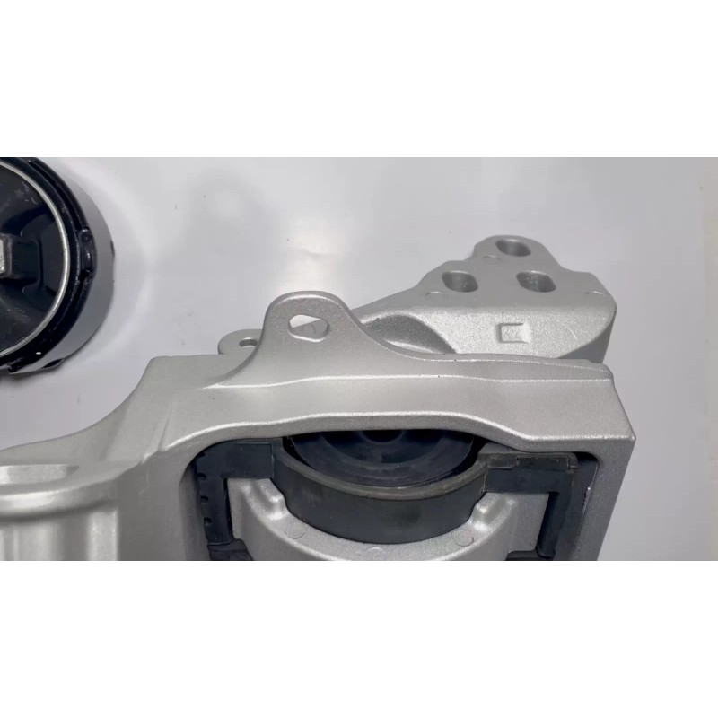 Engine, Torque Strut, Transmission Mount 2016-2023 for Mazda CX-3 2016