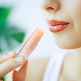 Pack of 50 Empty Lipstick Sleeves Made of Transparent Plastic, Empty Lip Balm Containers, Lip Gloss Holder, Empty Lip Gloss Container