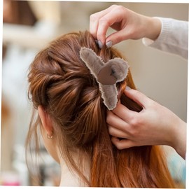 Baluue 4pcs Plush Hair Clips for Girls Soft Heart-shaped Clips for Ponytails for Makeup Bathing and Daily Wear Random Colors Stylish Hair Accessories