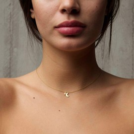 TseenYi Boho Moon Star Choker Necklace Tiny Gold Star Pendant Necklace Chain Jewelry Fashion Short Chain Necklaces Jewelry for Women and Girls (Gold)