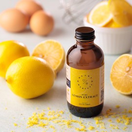 Heart & Harvest Pure Lemon Extract - Sugar Free and Gluten Free Baking Supplies - Rich Citrus Flavor for Desserts, Marinades, Beverages, Sauces - 4 oz