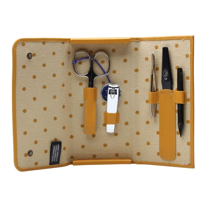 Esquire Peru Curry Manicure Set