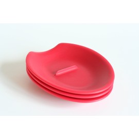 THE ORIGINAL Crack'em Egg Cracker & Spoon Rest (Red 3-Pack) - Perfectly Cracks Eggs & Contains Messes - Easy to Use & Clean - Great for Kids - Prevents Broken Yolks
