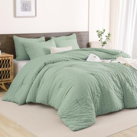Andency Sage Green Queen Comforter Set, 3 Pieces Bedding Comforter Sets (1 Seersucker Textured Comforter & 2 Pillowcases), Lightweight Microfiber Down Alternative Queen Size Bed Set (90x90 inches)