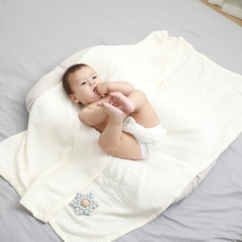 Kloovete 36” X 40” Inches Cooling Baby Waffle Weave Blanket, Ultra-Soft Lightweight Receiving Blanket for Newborn, Breathable Comfortable Baby Swaddle Blanket for Boys and Girls(Natural)