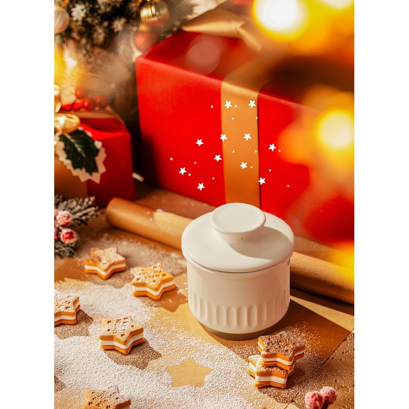 Sweese Embossed French Butter Crock with Water, Ceramic Butter Keeper
