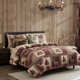 How Plumb Aubrie Home Accents Cozy Cabin 2-Piece Twin Quilt Bedding Set with Pillow Sham Rustic Patchwork Plaid Deer Coverlet Bedspread, Brown Tan Green