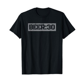 Cool Retro Beer 30 Distressed Graphic Design Beer Meme T-Shirt