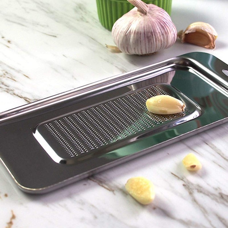 CYSFETENA Thickened Stainless Steel Ginger Grater Tool, Anti-Scratch Micro Planer