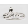 Sovats Women's wave thumb ring., Silver, silver