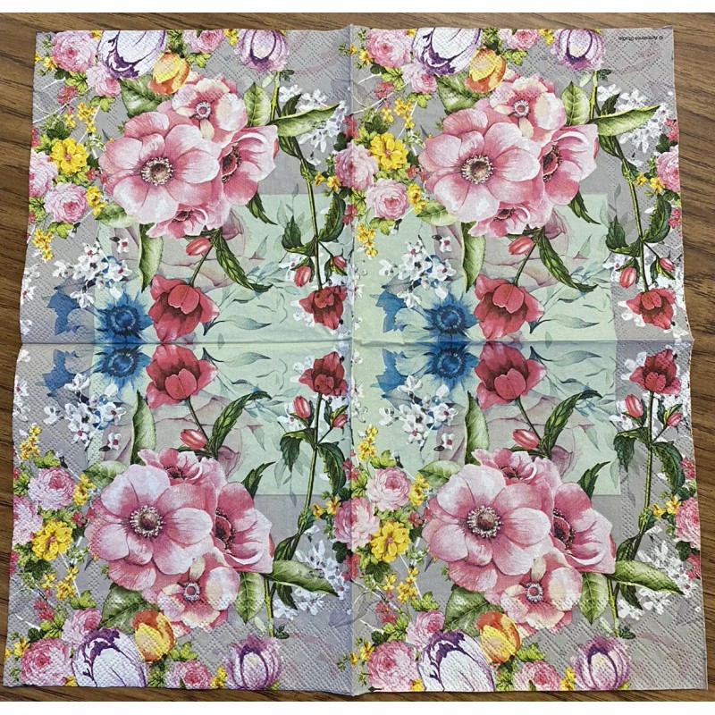 TWO Pink Floral Paper Napkins Decoupage Flowers Spring Springtime Bouquet
