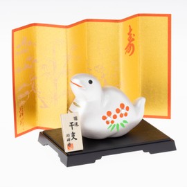 Seto Pottery Sha 2025 Zodiac Figurine Figurine Compact Snake, Snake, New Year Decoration, Lucky Fortune, Rhinestone, Shoho Kiln 154