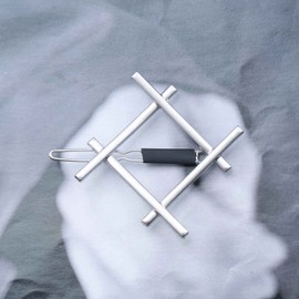 Yheakne Boho Square Hair Clip Silver Hollow Square Hairclips Barrette Vintage Hair Barrette Pins Decorative Bobby Pin Metal Minimalist Hair Accessories for Women and Girls Gifts (Square)