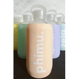 Sorority Shop Sigma Delta Tau Glass Water Bottle with Silicone Sleeve - 16 Oz Glass Water Bottle, Reusable Glass Water or Juice Bottle with Cap