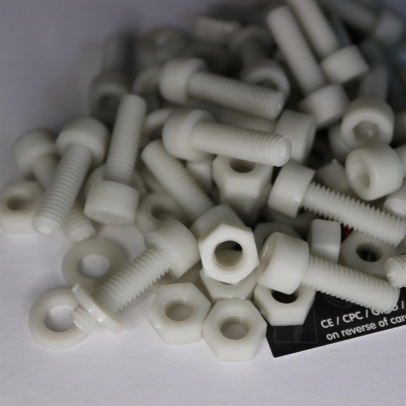 50 x Glass Filled Reinforced, Super Nylon Socket Head, M6