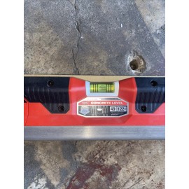 Milwaukee 48" REDSTICK Concrete Screed Level (MLCON48)