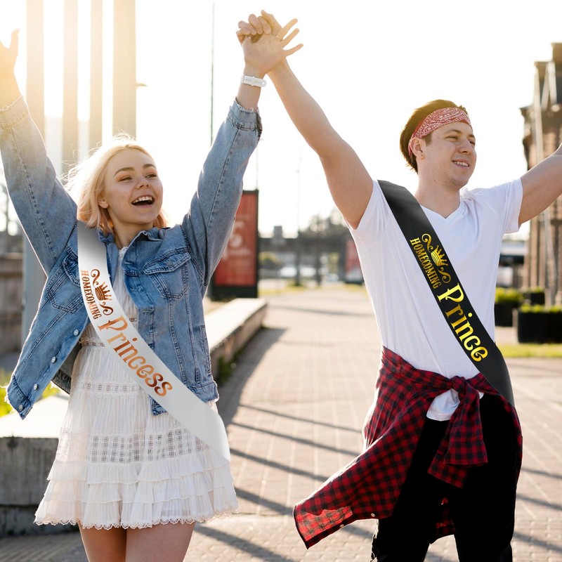 2 Pcs 'Homecoming Prince' and 'Homecoming Princess' Sashes with Gold