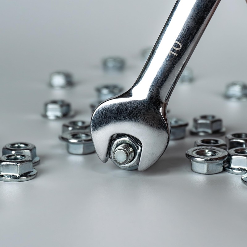 50 x Flange Nuts with Locking Toothing M5 - Serrated