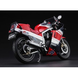 Hasegawa 21741 1/12 Suzuki GSX-R750(G) (GR71G) Red/Blue Color Plastic Model