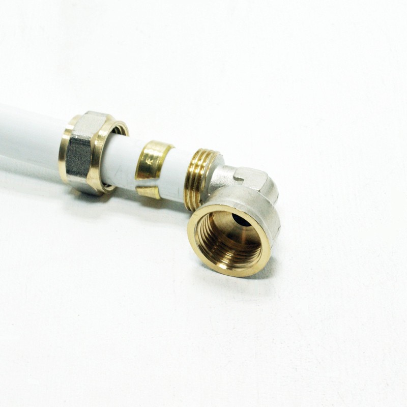 Pipetec Screw Fitting Angle Transition 20 x 2 mm 90°
