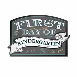 AAROENLYS Wood Signs First Day of Kindergarten Chalkboard Style Sign Board Plaque Back to School Sign for Kids/Girls/Boys 1st Day of Kindergarten Photo Props 10inchx 15inch Picture5 15 x 10 INCH