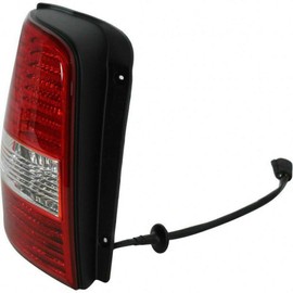 For Kia Sedona Tail Light 2003 2004 2005 Pair Driver and Passenger Side CAPA KI2800119C