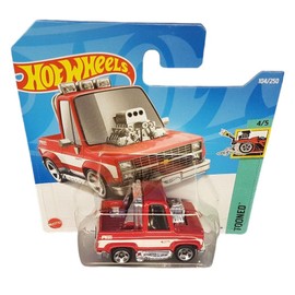 Hot Wheels - Toone'd '83 Chevy Silverado - Tooned 4/5 - HCX11 - Short Card - Red - GM - Mattel 2022
