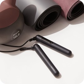 WeGym Smart Jump Rope for Men and Women, Adjustable Jump Rope for Indoor and Outdoor Workout APP Data Analysis LED Display Screen Rechargeable Skipping Rope Fitness Gift for Adults or Kids,Black