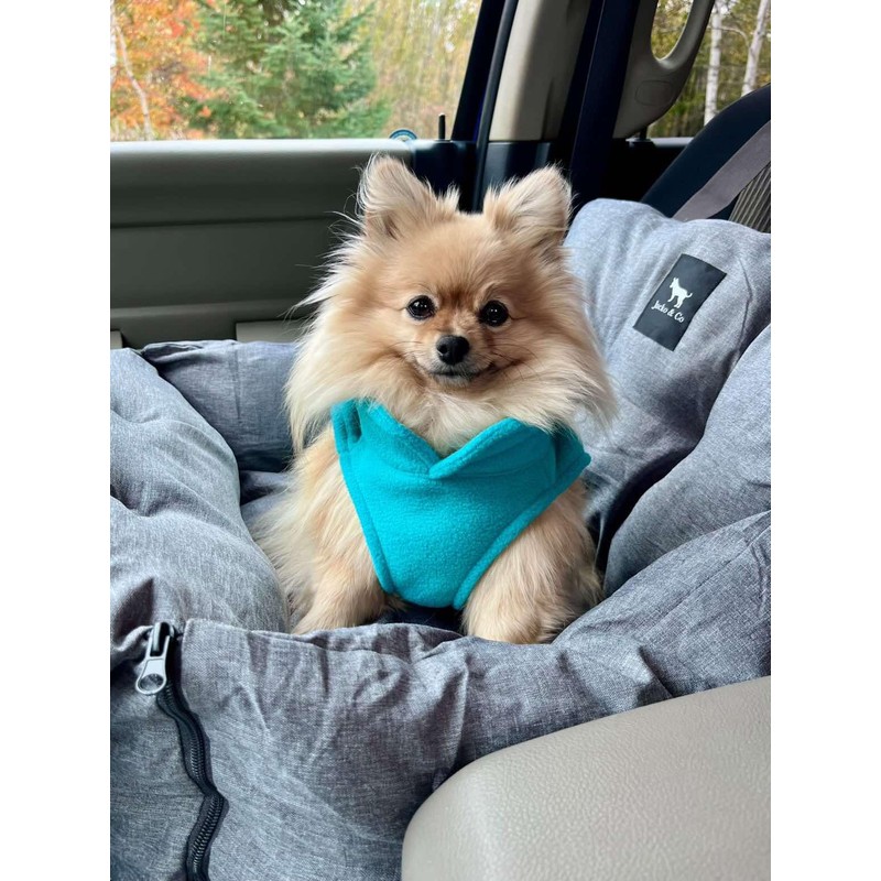 JACKO & CO - Fleece Vest Sweater with Leash Ring