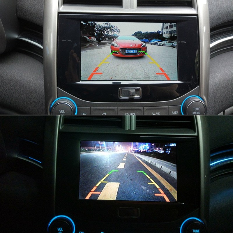 Navinio Rear View Camera in Number Plate Light with Parking