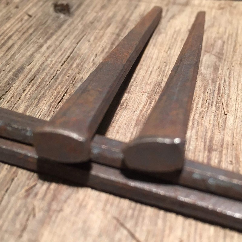 1.5" - 4d Cut Flooring Nails - Antique Historic Reproduction