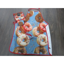 Lucky 7 Multi Donuts Apron Oven Mitt And Pot Holder Set New