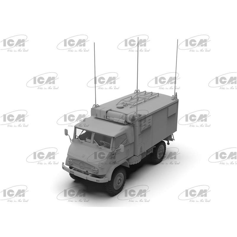 ICM ICM35137 Unimog S 404, Schwarz