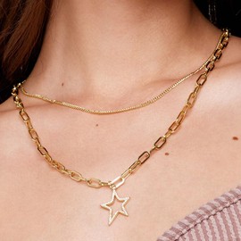 VINTAGE HAVANA Paperclip Chain Necklace For Women With Star Pendant 18K Gold Plated Fashion Jewelry Chain Link Necklace For Women Additional 2” Extender Included