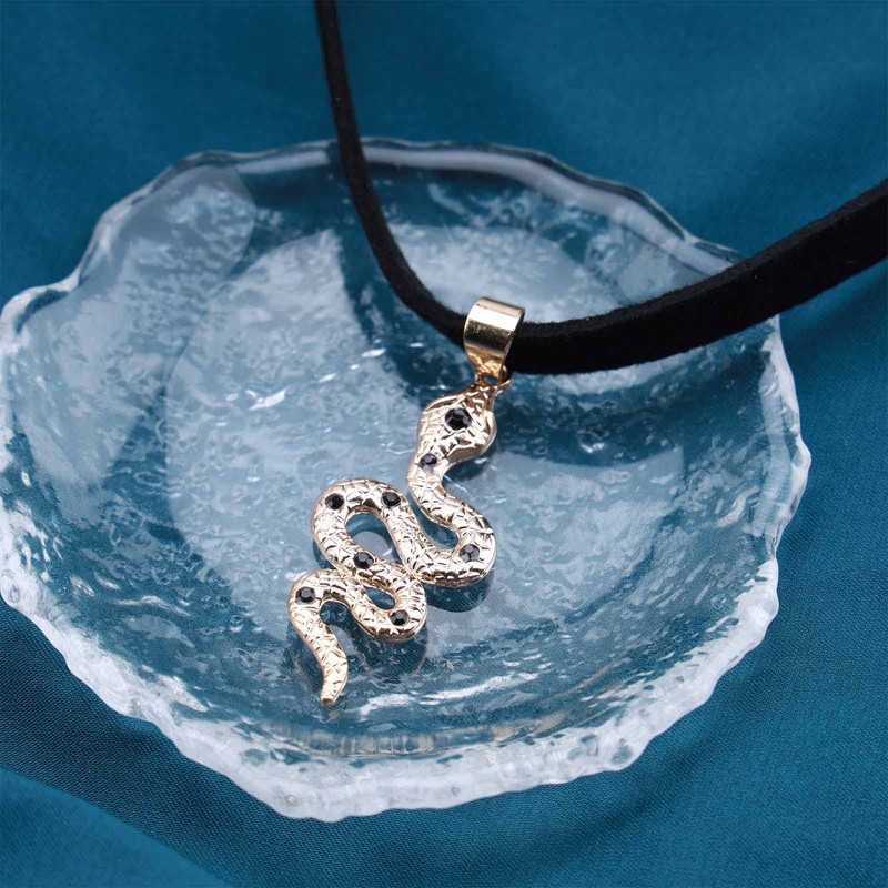 Inateannal Punk Snake Velvet Choker for Women Girls Gold Cobra