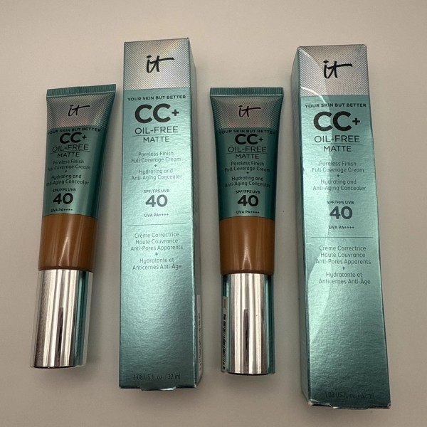 IT Cosmetics LOT OF 2 It Cosmetics YOUR SKIN BUT