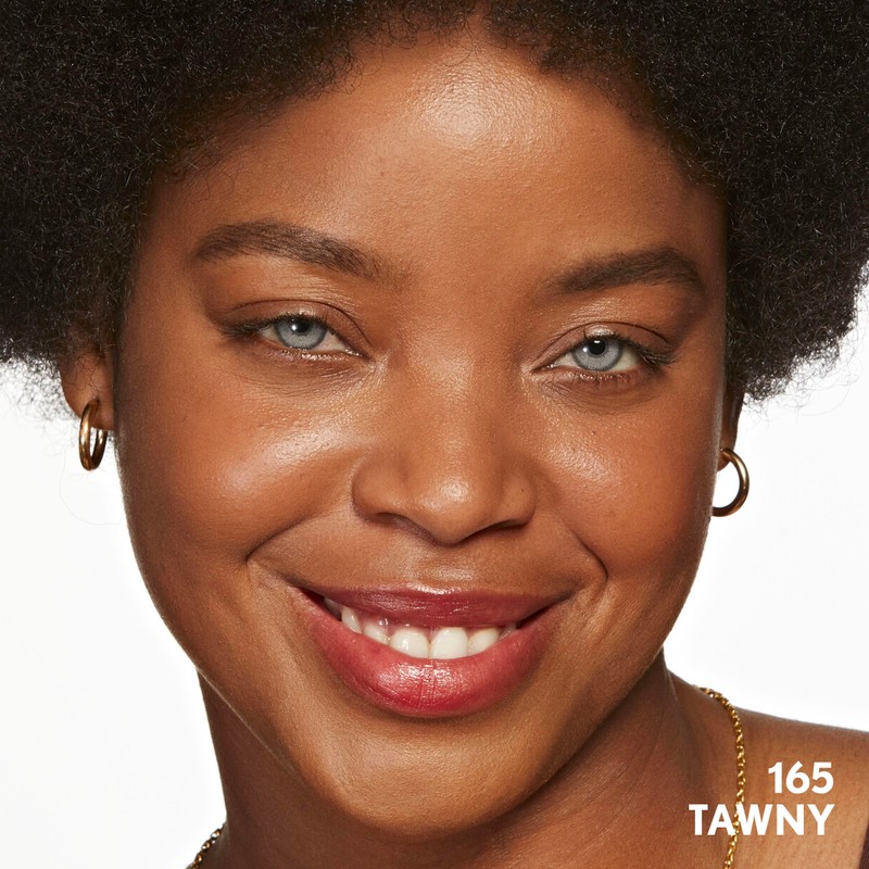 COVERGIRL Clean Invisible Foundation Makeup, Dewy & Glowy Natural Finish,