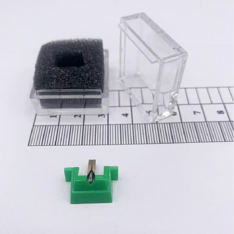 One New Boxed Cartridge Elliptical Diamond Replacement Needle Stylus For