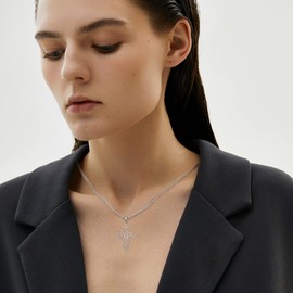 TEAMER Lotus Necklace Stainless Steel Flower of Life Necklace Yoga Meditation Pendant Inspirational Jewellery for Women Teens Girls, Stainless Steel, No Gemstone