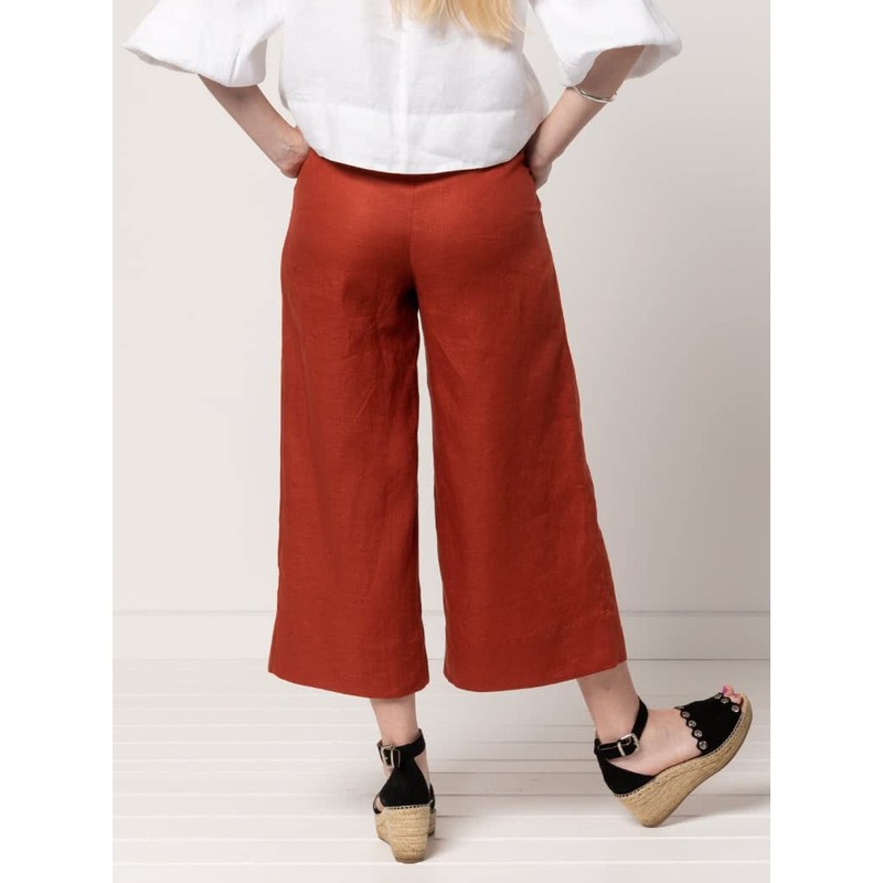 Style Arc Sewing Pattern - Milan Woven Pant (Sizes 10-22)