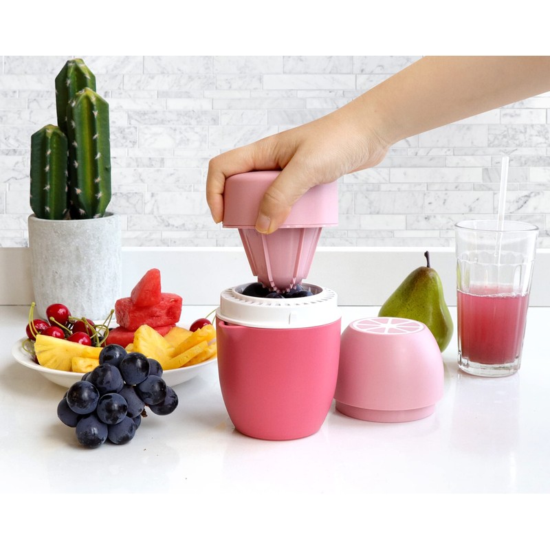 Lechin Lemon Squeezer - Unique Citrus Juicer in Lemon Shape