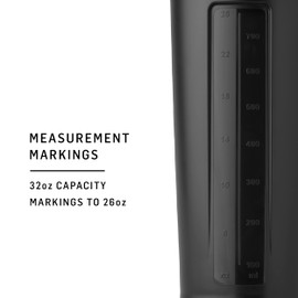 BlenderBottle Botella coctelera clásica V2 perfecta para batidos de proteínas y preentrenamiento, 32 onzas, azul océano