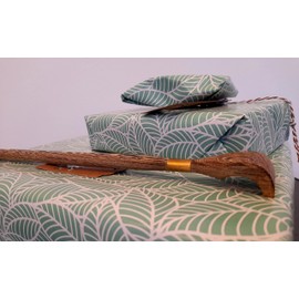 Dandy Back Scratcher, 42 cm, Very Sturdy Wood, Brown Gold-Coloured Eyelet, Scratching Hand, Humpback Scratcher, Scratching Aid Scratching Aid Scratches