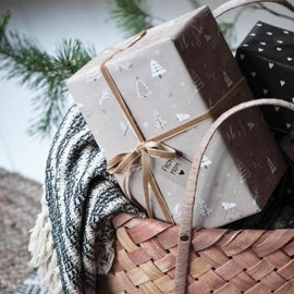 Hazelnut Velvet Ribbon 3/8" x 10 Yards, Single Faced Vintage Christmas Ribbons for Gift Wrapping, Crafting and Sewing, Wedding, Holiday Decor