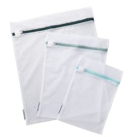 Lakeland 3 Recycled Plastic Laundry Washing Bags – Various Sizes Up to 40cm x 50cm Eco-Friendly